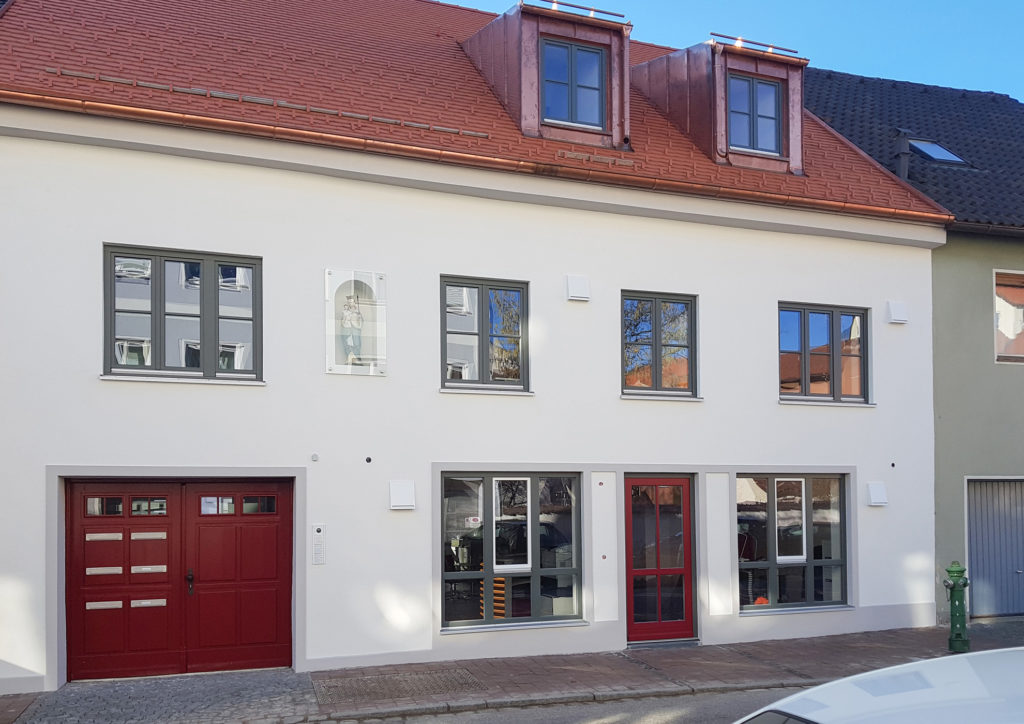 Sanierung und Umbau eines Altstadthauses mit Stadtmauerhaus in Schongau